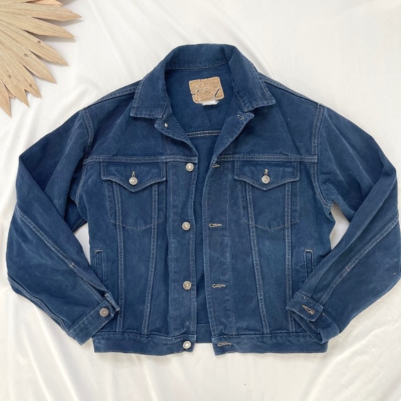 Vintage Gap Oversized Blue Denim Jean Jacket Barn Trucker Chore Field Coat Small - Picture 4 of 8